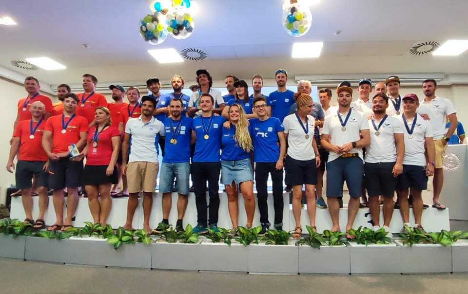 BRONZO PER L’ITALIA AGLI EUROPEI DI PARAPENDIO, IN SQUADRA IL PATERNESE BUSETTA