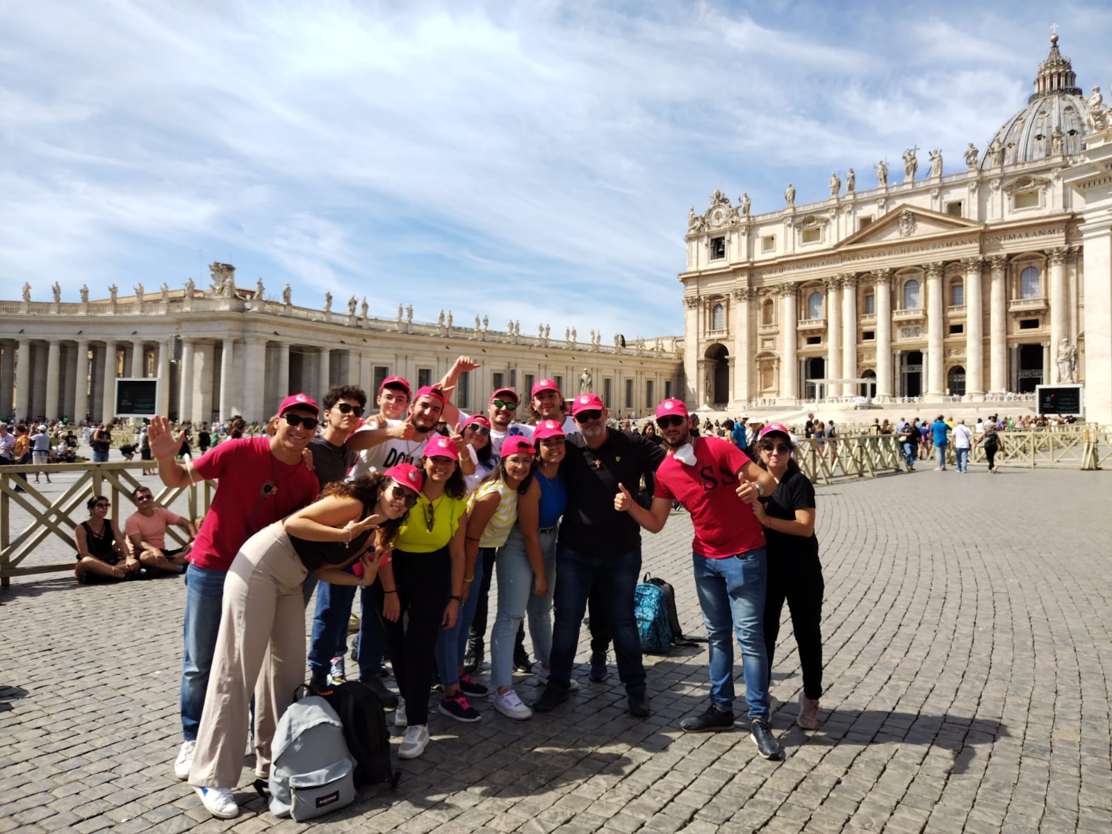 I GIOVANI DELLA PARROCCHIA SAN GIOVANNI BOSCO DAL PAPA