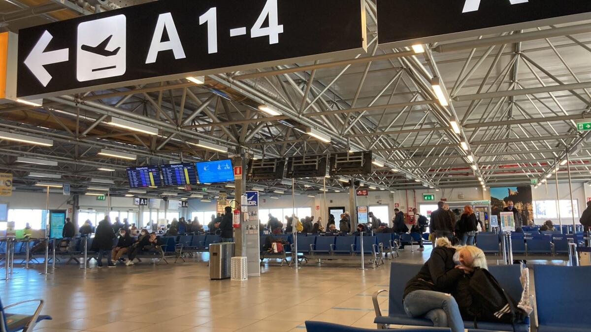 SCIOPERO AEREI 1 OTTOBRE, COSA FARE PER SALVARE IL VIAGGIO - 