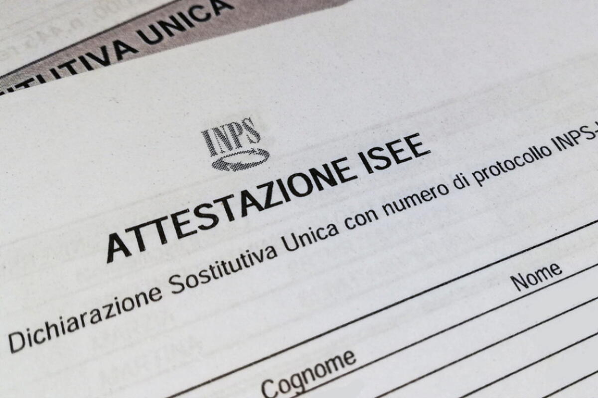 POSTE ITALIANE, ONLINE I DATI PER RICHIEDERE ISEE ANNO 2020, ECCO COME FARE. - 