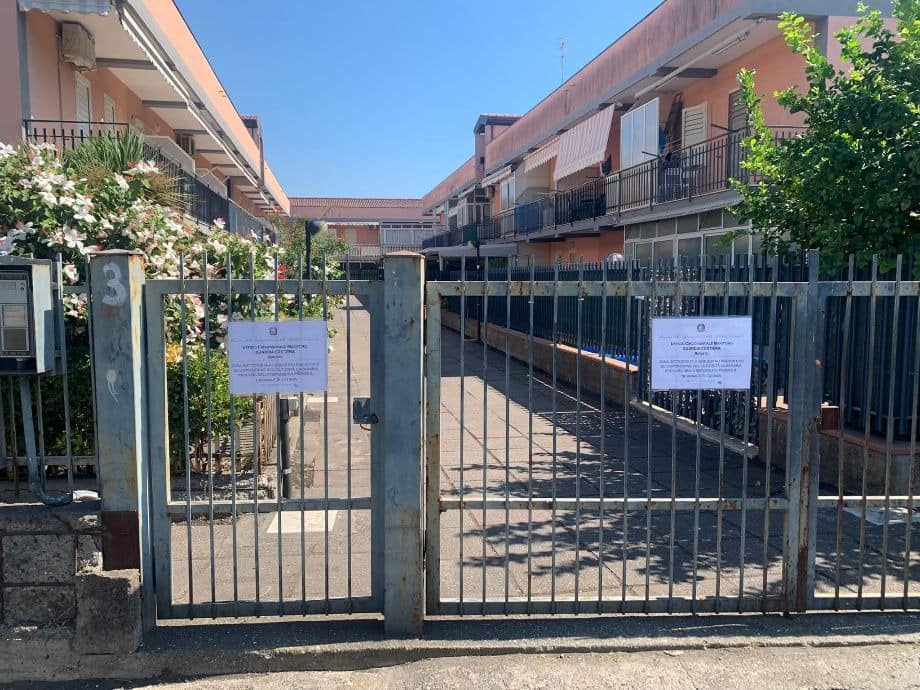 SEQUESTRATO  COMPLESSO RESIDENZIALE A FONDACHELLO:  GLI SCARICHI DELLA FOGNA FINIVANO IN MARE