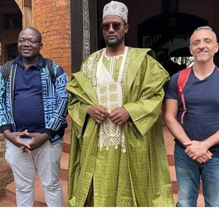 IL DOTTOR STRANO, ORIGINARIO DI PATERNO', IN MISSIONE UMANITARIA