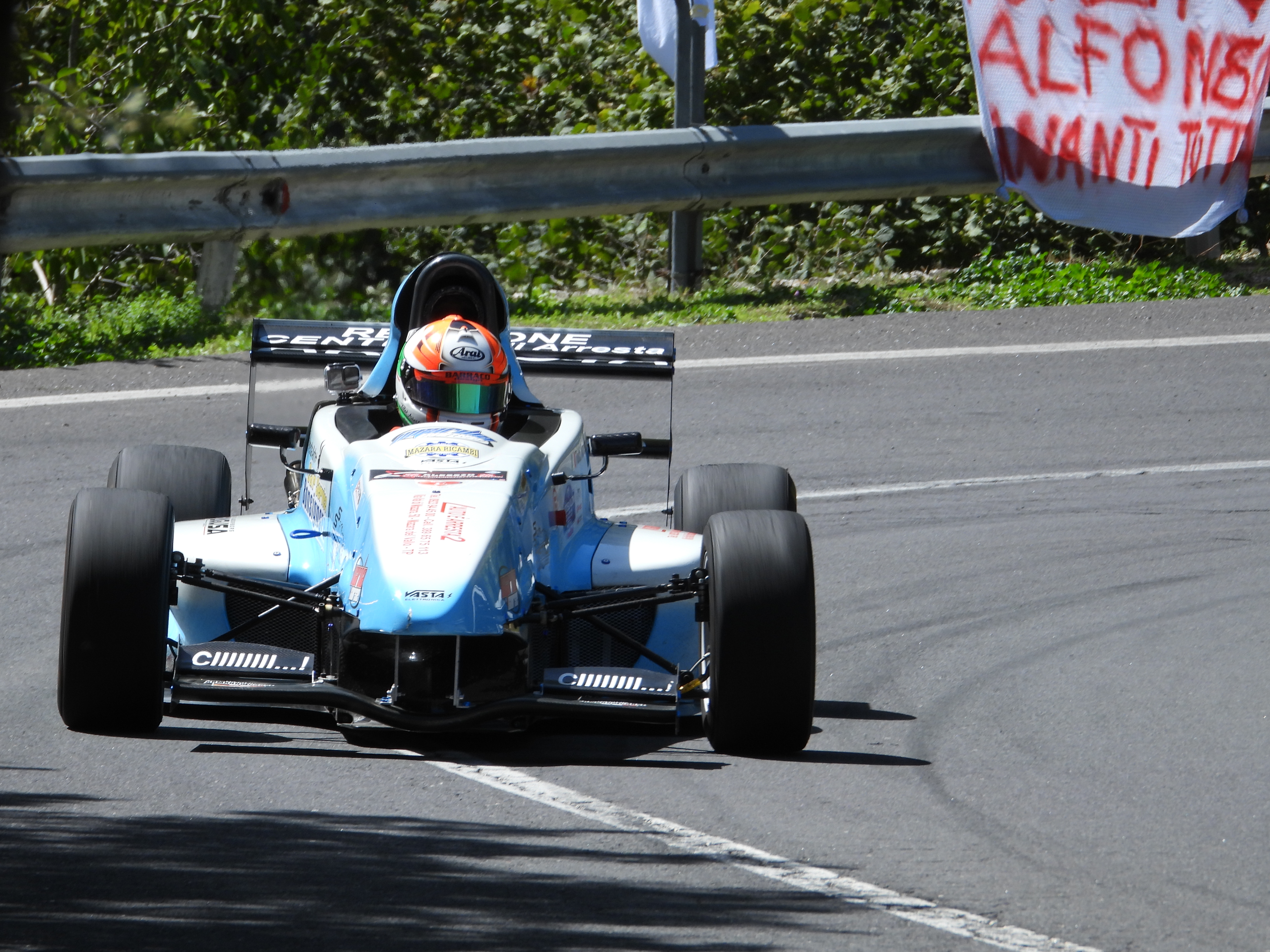 IL MAZARESE TOTÒ ARRESTA (GLORIA B5 SUZUKI) VINCE IL 1° SLALOM CITTÀ DI UCRIA