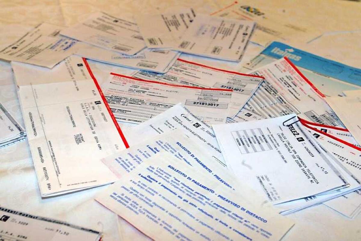 BOLLETTE, QUASI 5 MILIONI DI ITALIANI NON LE HANNO PAGATE NEGLI ULTIMI 9 MESI - 
