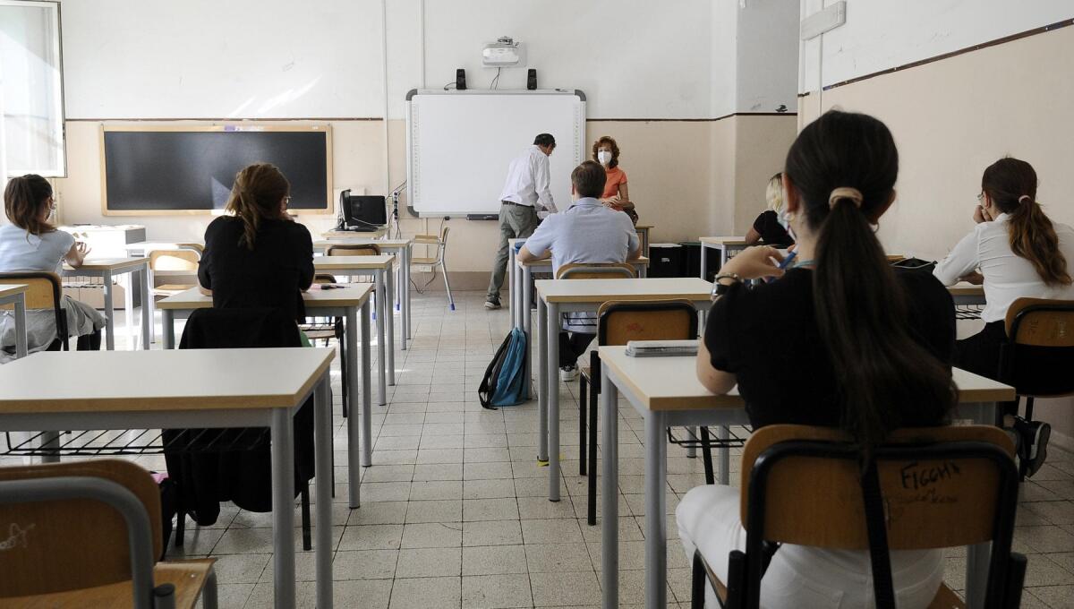 AVEVA PRESO 98 ALLA MATURITÀ: RICHIEDE L’ACCESSO AGLI ATTI E OTTIENE IL 100 - 