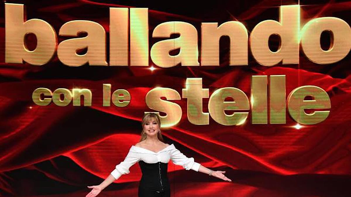 TORNA QUESTA SERA BALLANDO CON LE STELLE.  TUTTI I CONCORRENTI - 