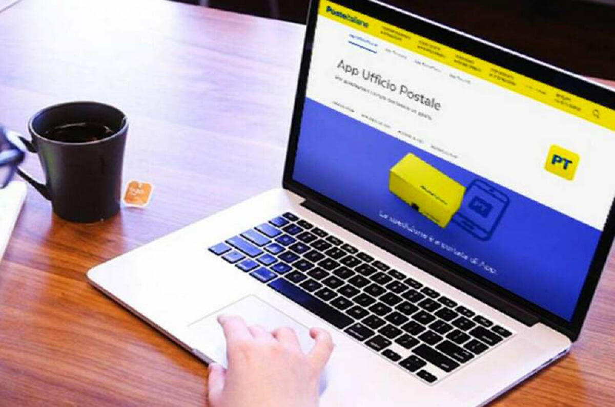 CON POSTAONLINE E' POSSIBILE SPEDIRE RACCOMANDATE, LETTERE E TELEGRAMMI DIRETTAMENTE DAL PROPRIO PC O SMARTPHONE - 