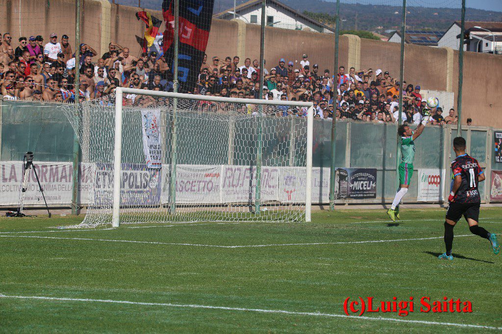 SPORT: IL PATERNO’ NON FERMA LA CORAZZATA CATANIA - LE FOTO