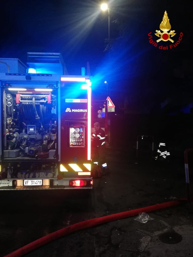 ROGO IN APPARTAMENTO A TREMESTIERI ETNEO, MORTO UOMO DI 62 ANNI