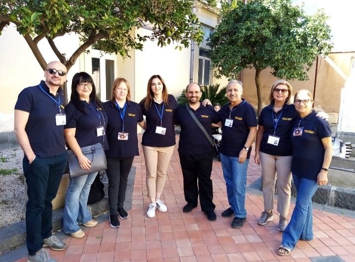 FESTA DEI NONNI" REALIZZATA DA ENOSIS PRESSO L'IPAB/S.BELLIA DI PATERNÒ.