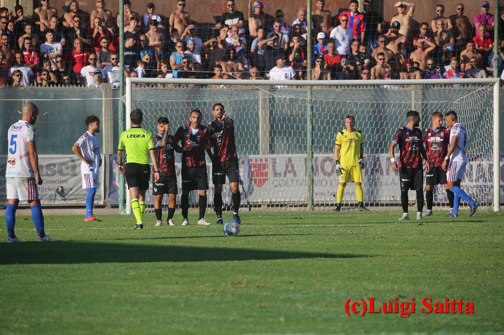 SPORT: IL PATERNO’ NON FERMA LA CORAZZATA CATANIA - LE FOTO