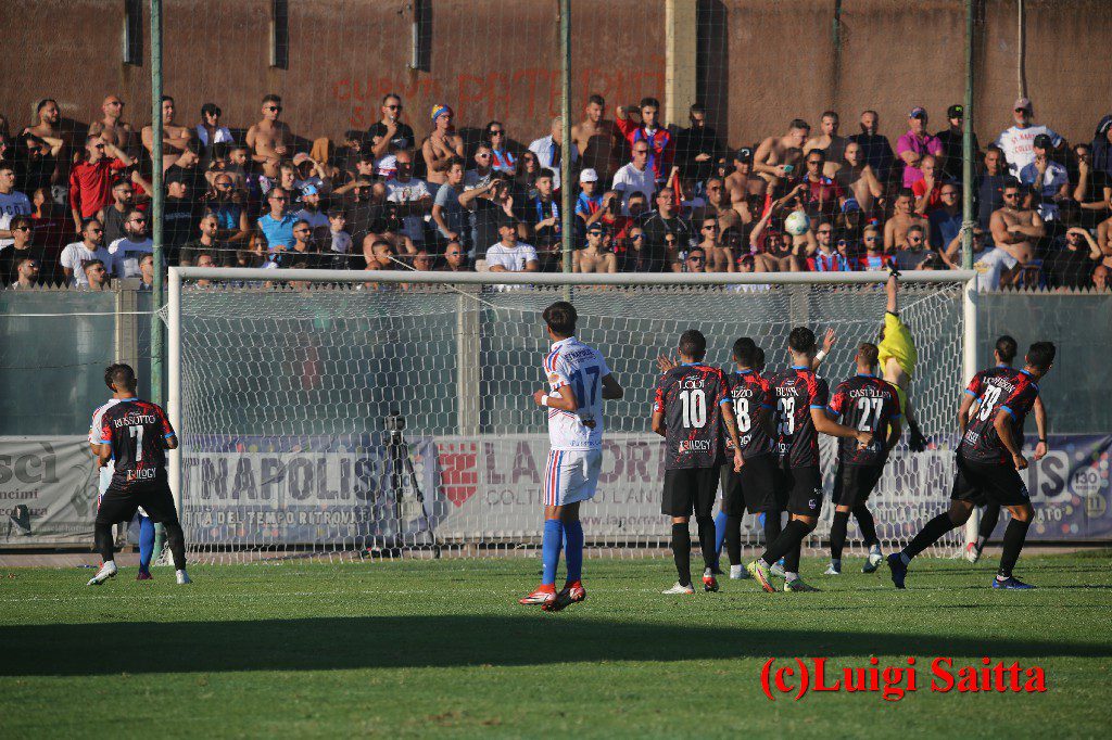 SPORT: IL PATERNO’ NON FERMA LA CORAZZATA CATANIA - LE FOTO