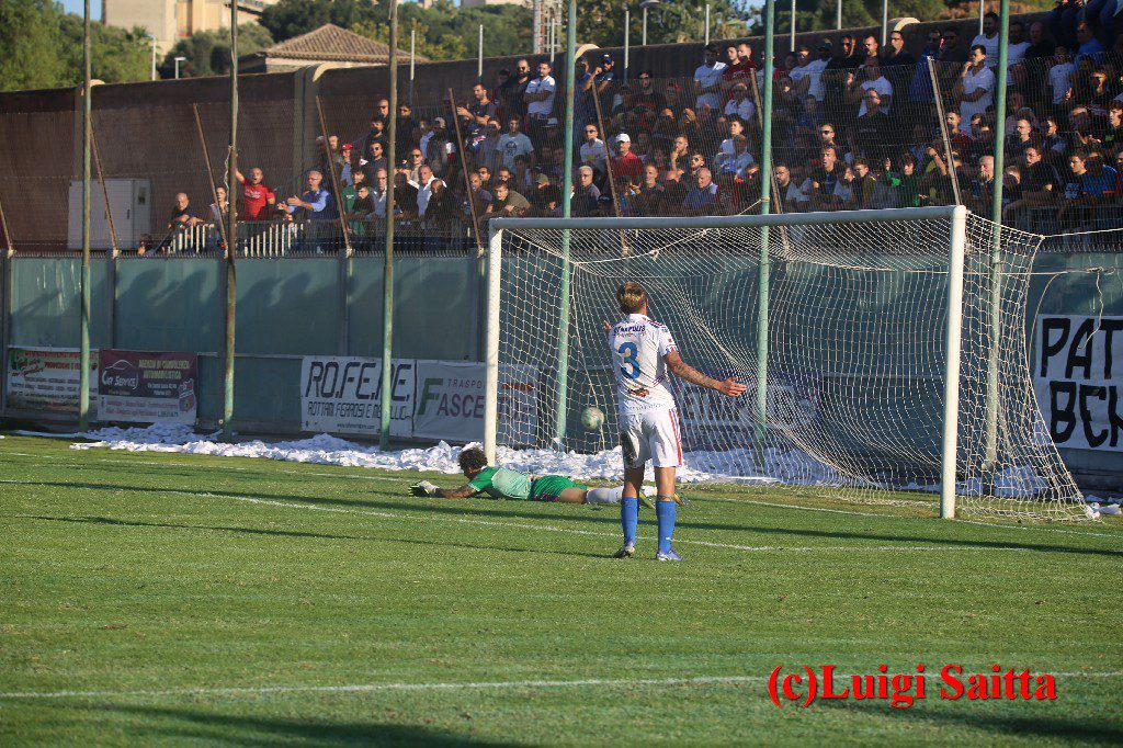 SPORT: IL PATERNO’ NON FERMA LA CORAZZATA CATANIA - LE FOTO