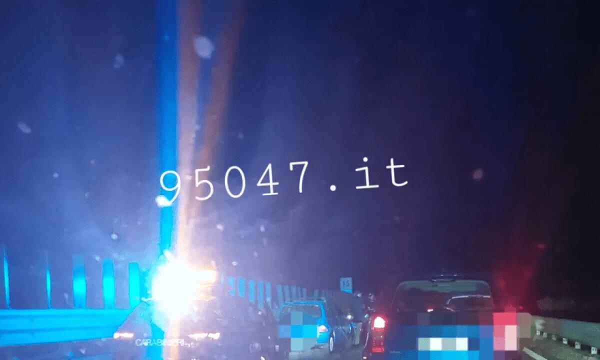 ENNESIMO INCIDENTE NELLA GIORNATA DI OGGI SULLA SS121, LUNGHISSIME CODE DIREZIONE PATERNO' - 