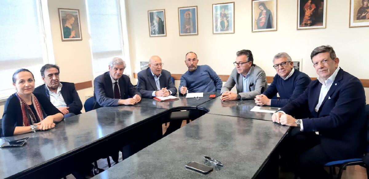 I SINDACI DELLA PROVINCIA DI CATANIA UNISCONO LE FORZE PER DIFENDERE I PROPRI OSPEDALI - 