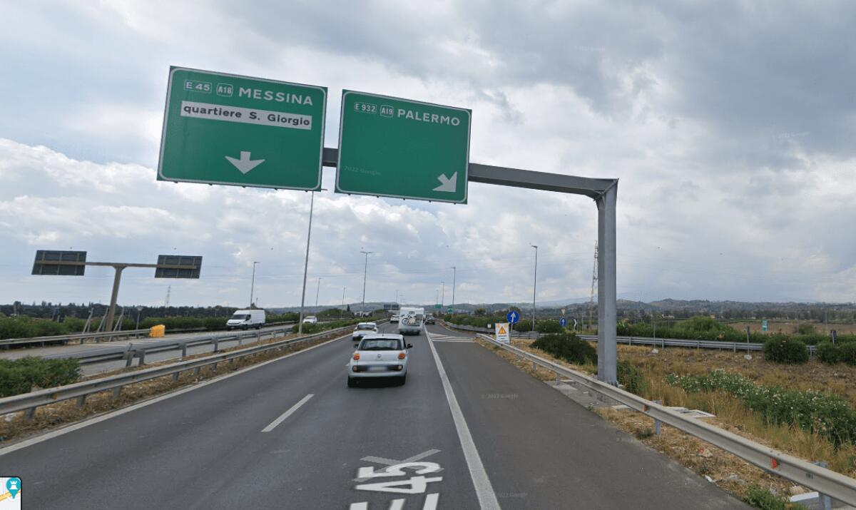 CHIUSE FINO AL 09 DICEMBRE LE RAMPE DI SVINCOLO TRA A19 E TANGENZIALE DI CATANIA PER SOSTITUZIONE BARRIERE DI SICUREZZA - 