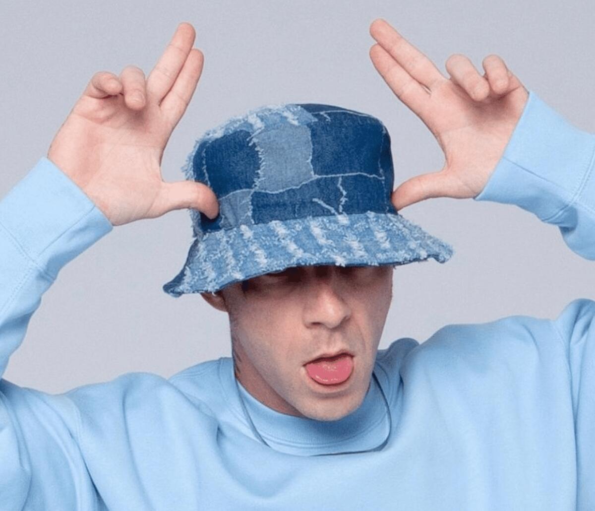 <strong>È uno degli artisti più attesi della nuova stagione live: Salmo annuncia due date evento per l'estate 2023, il 13 luglio a Roma e il 29 luglio a Catania.</strong> - 