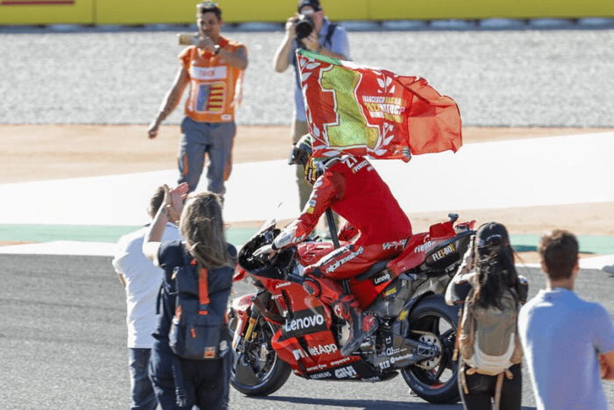 MOTOGP: BAGNAIA SU DUCATI È CAMPIONE DEL MONDO - 