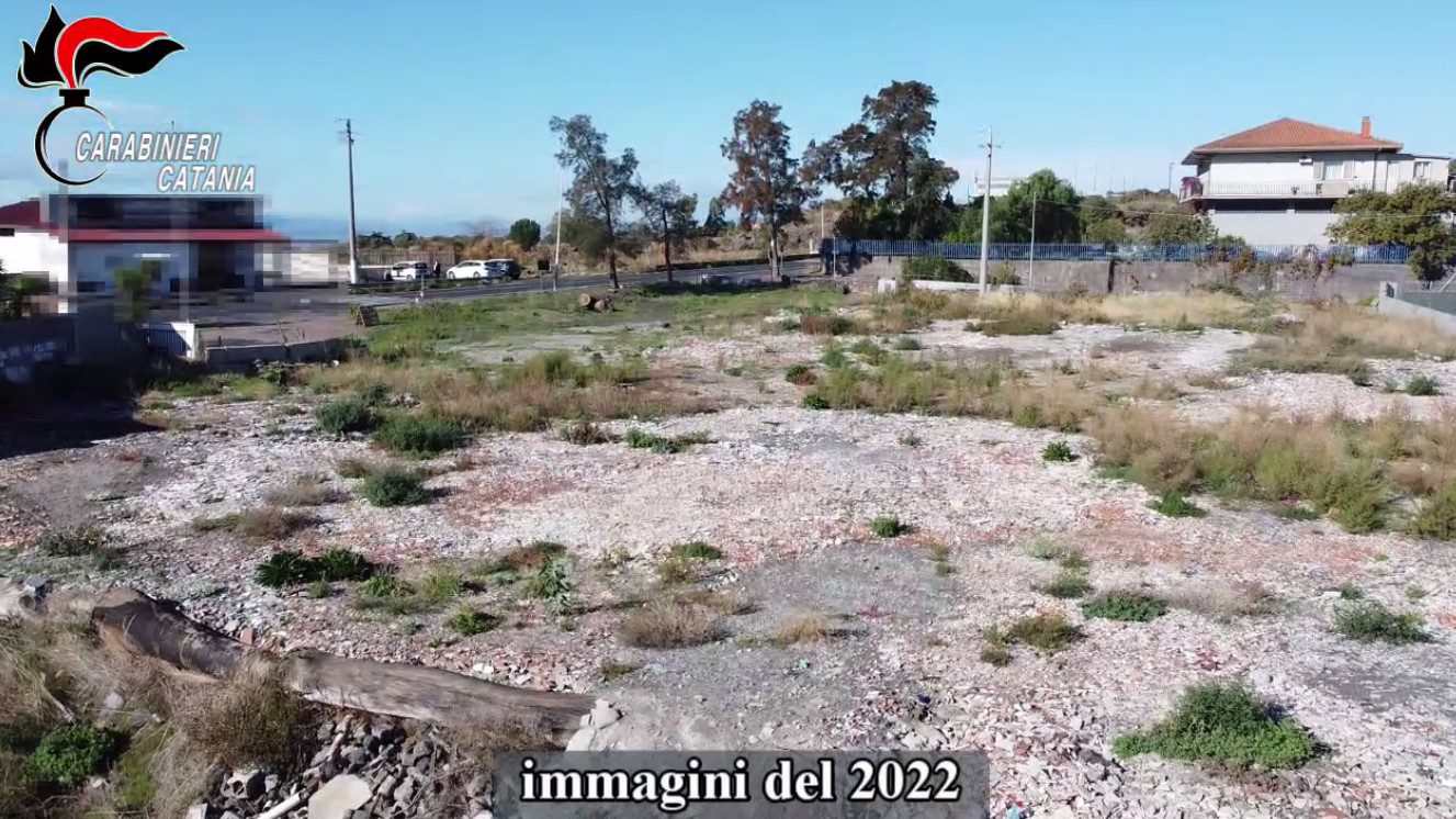 CATANIA, TERRENO AGRICOLO TRASFORMATO IN DISCARICA A BELPASSO: DUE DENUNCIATI
