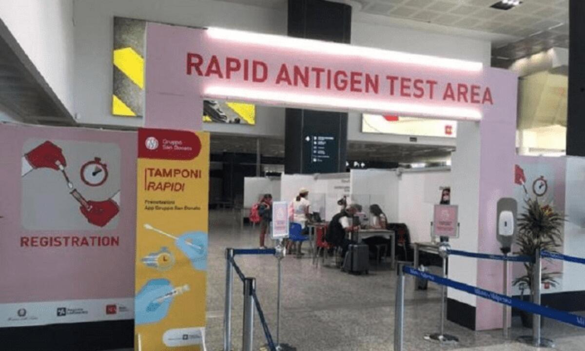TAMPONI COVID OBBLIGATORI PER CHI ARRIVA DALLA CINA, QUASI 1 POSITIVO SU 2 NEI VOLI ARRIVATI  MALPENSA - 