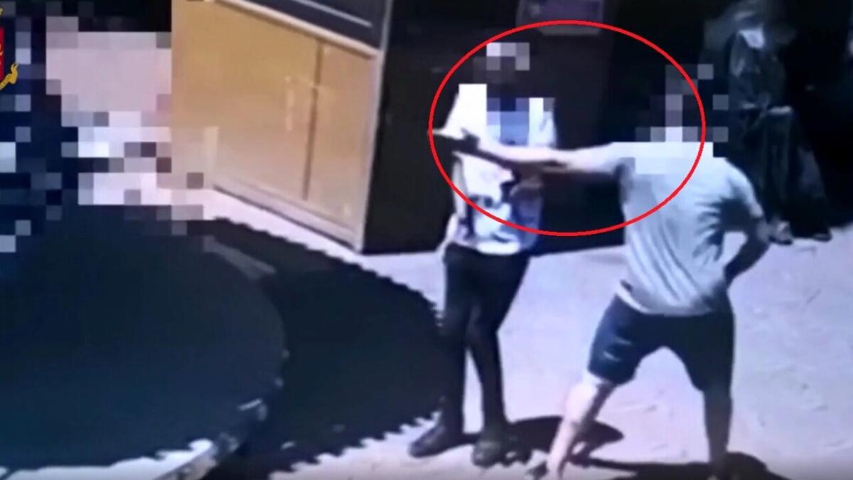 CATANIA. "HA UCCISO UN UOMO CON UNO SCHIAFFO", ARRESTATO UN RAGAZZO DI 18 ANNI - 