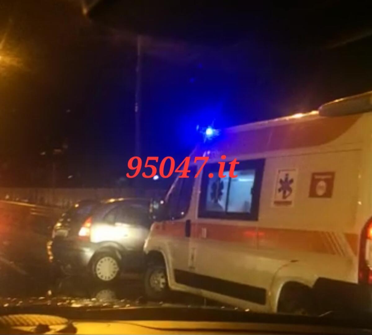 INCIDENTE SULLA SS121 IN TERRITORIO DI MISTERBIANCO, SOCCORSI SUL POSTO - 