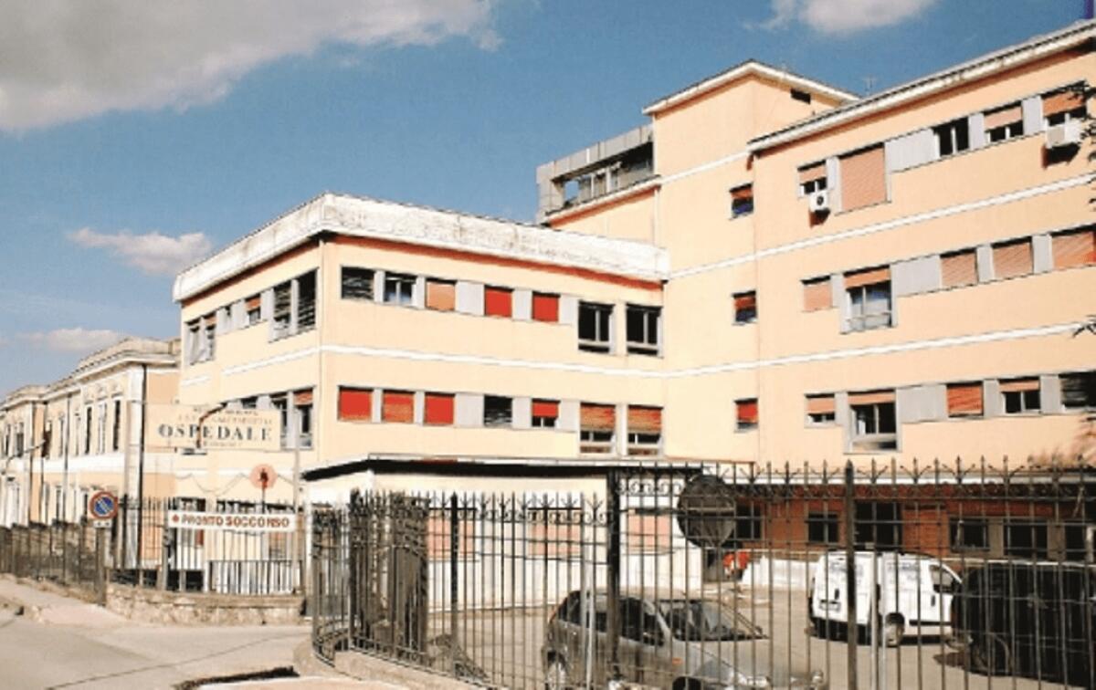 CALTANISSETTA. VIAGGIA PER 50 KM PER UN'ECOGRAFIA MA IL REPARTO È CHIUSO: SCATTA LA DENUNCIA - 