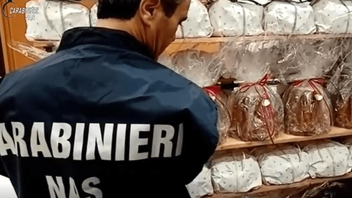 PANETTONI INDUSTRIALI RIVENDUTI COME ARTIGIANALI, DENUNCE E SEQUESTRI DEL NAS IN TUTTA ITALIA - 