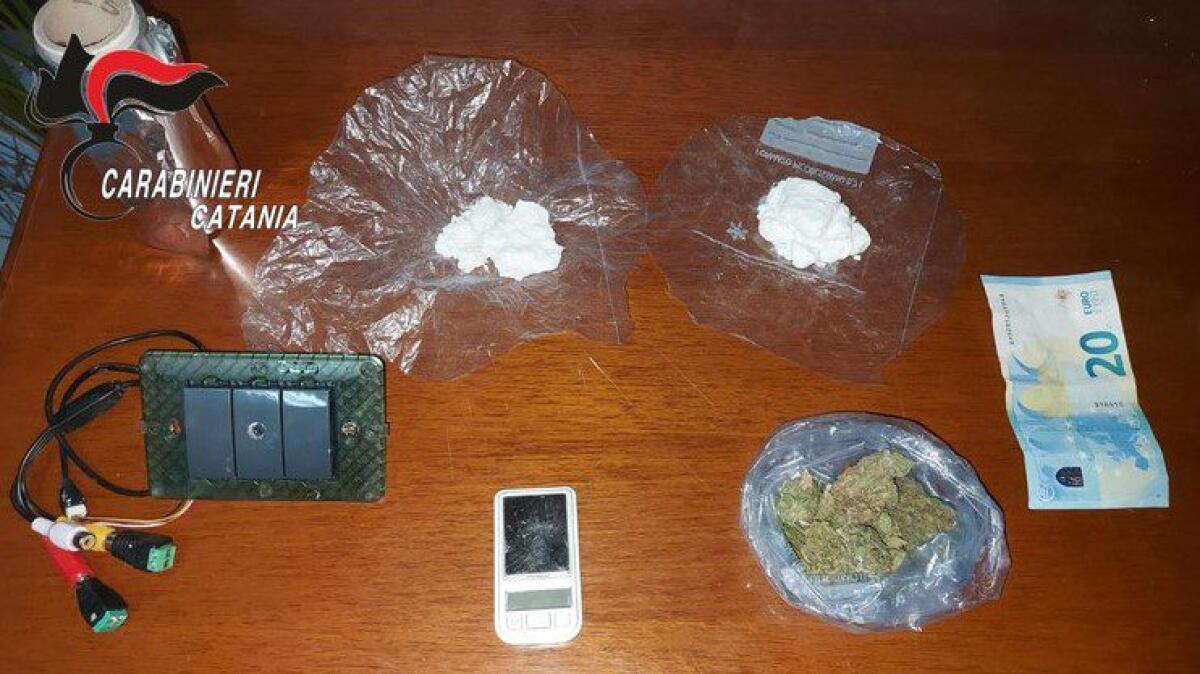 CATANIA. IL SUPERMARKET DELLA DROGA ERA “COSA LORO”: TRE ARRESTATI - 