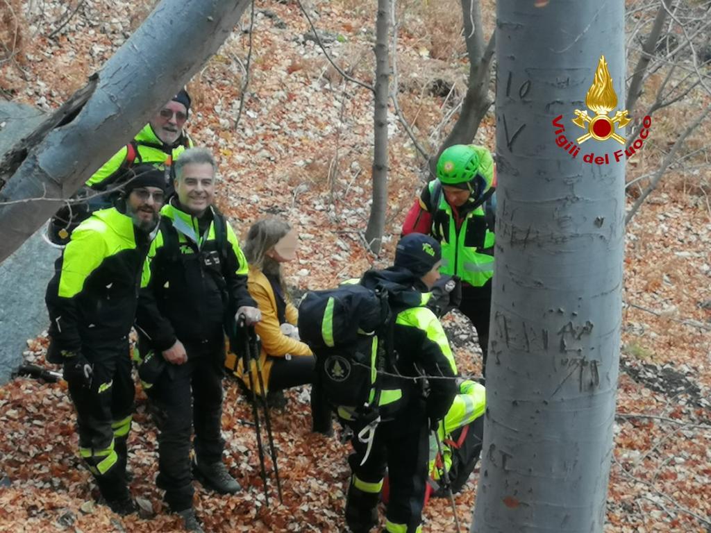 RITROVATA LA DONNA CHE IERI SI ERA DISPERSA SULL'ETNA: STA BENE