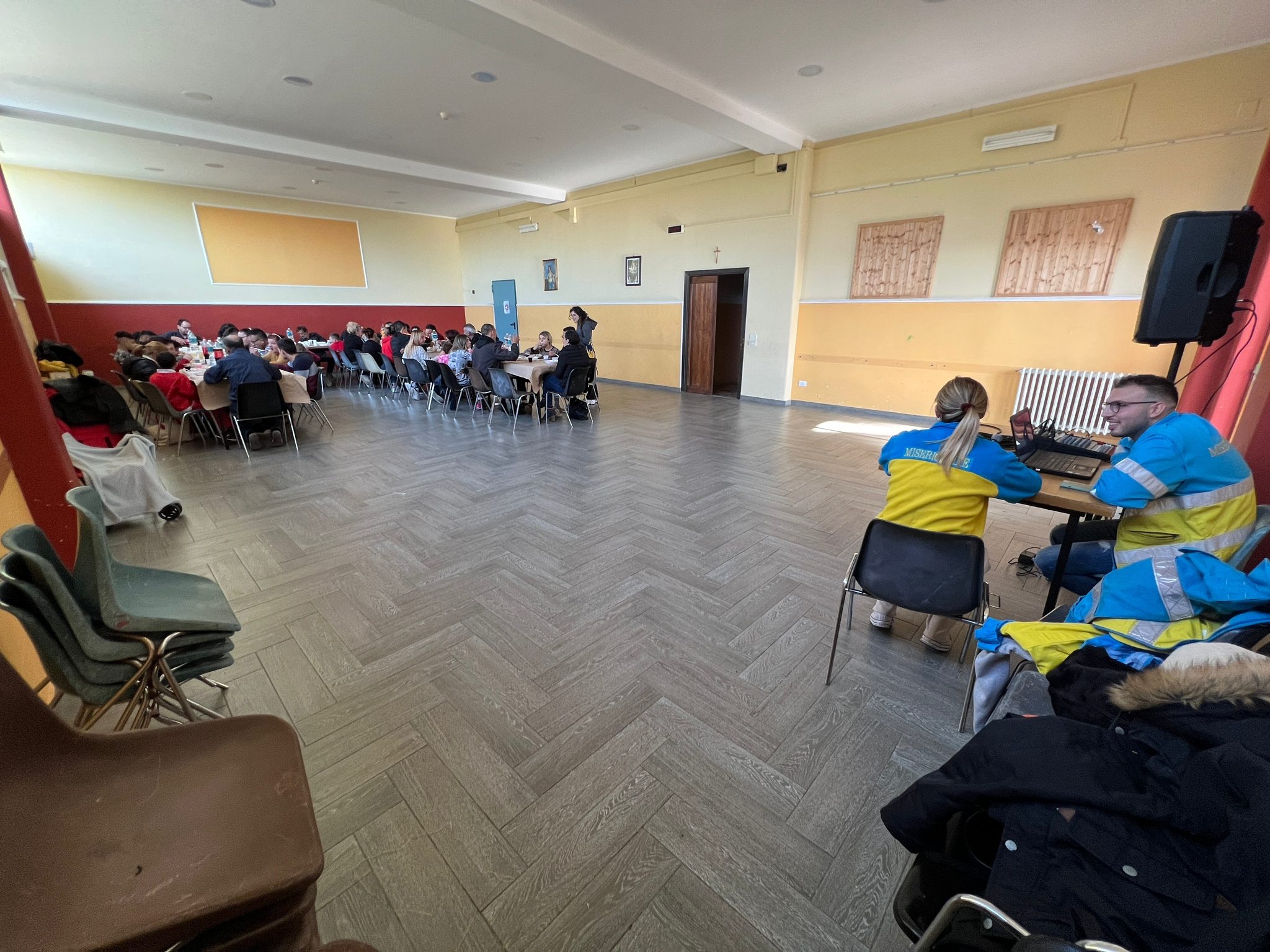 SANTA MARIA DI LICODIA. PRANZO DI SOLIDARIETA' ORAGANIZZATO DALLA MISERICORDIA