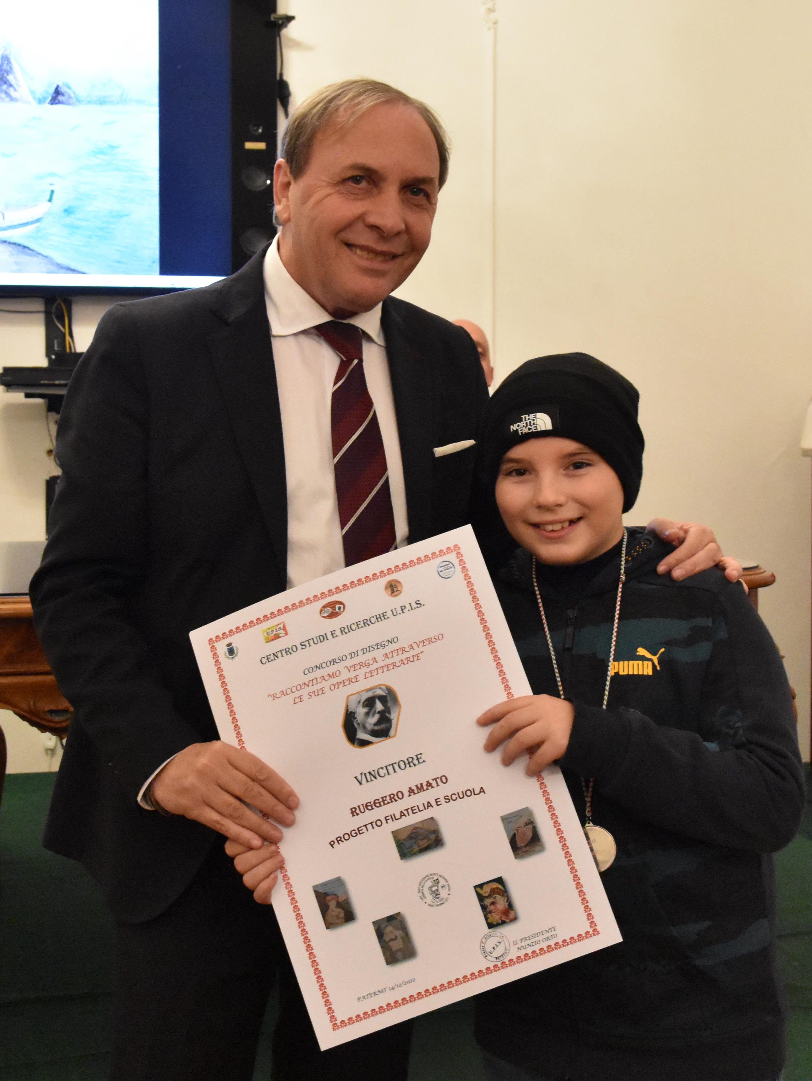 PATERNÒ: GRANDE SUCCESSO PER LA PREMIAZIONE DEL CONCORSO “RACCONTIAMO VERGA ATTRAVERSO LE SUE OPERE LETTERARIE”,