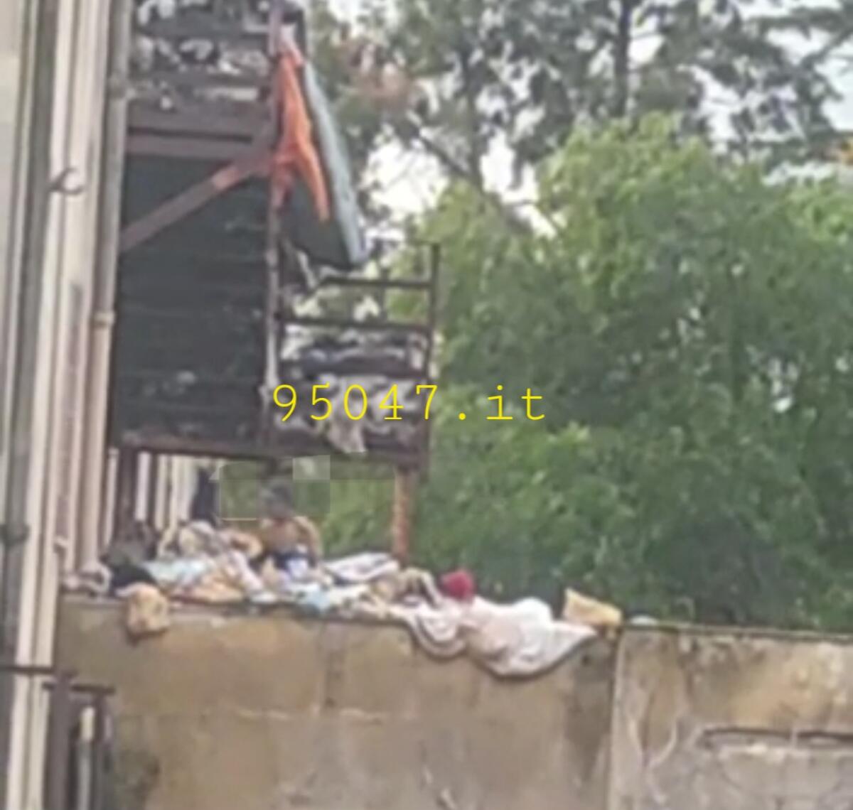 PATERNO’ : RIOCCUPATO L’ALBERGO SICILIA - 