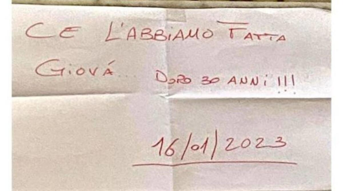 “CE L’ABBIAMO FATTA GIOVÀ”. IL BIGLIETTO SULLA TOMBA DI FALCONE - 