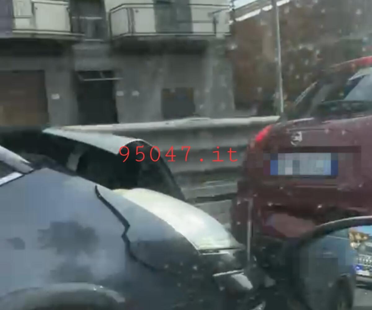 TAMPONAMENTO SULLA SS121, RALLENTAMENTI IN DIREZIONE CATANIA - 