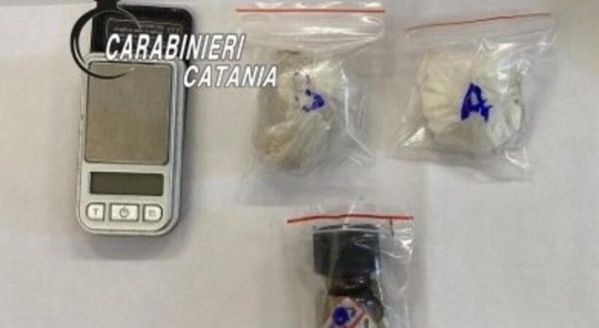 TROVATO IN POSSESSO DI KETAMINA E MD-MA: ARRESTATO 30 DI BIANCAVILLA - 