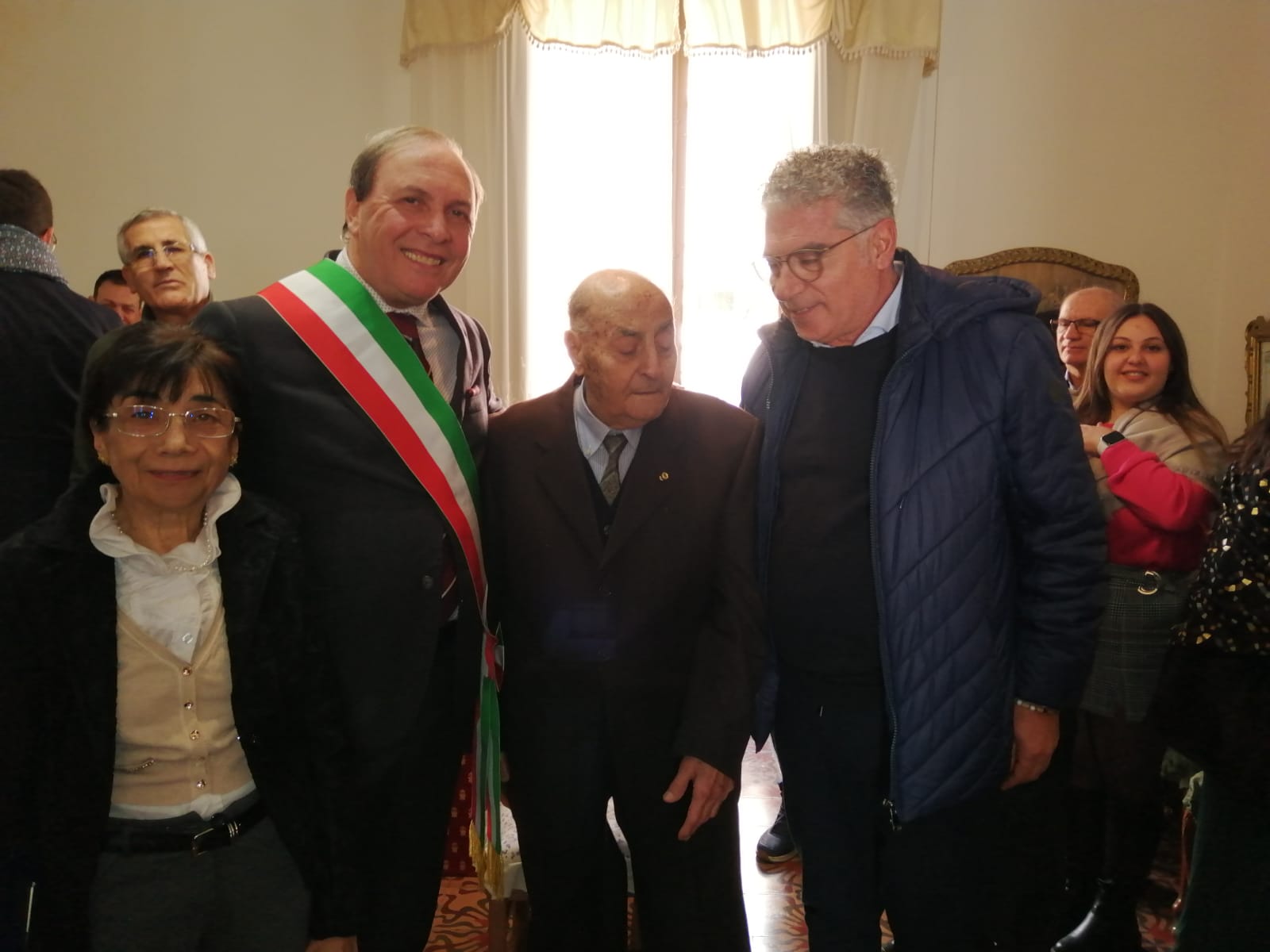 PATERNO': FESTA PER I 100 ANNI DEL SIG. MAGRI' ANGELO