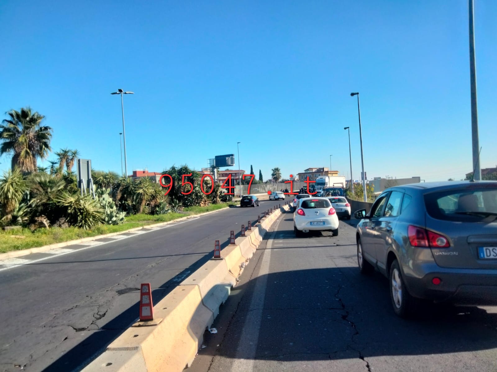 SCONTRO MORTALE AUTOCARRO MOTO A GRAVINA DI CATANIA