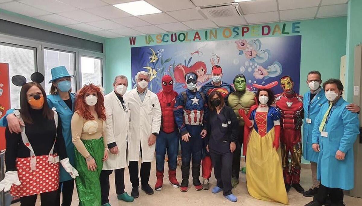 CARNEVALE IN CORSIA, ARRIVANO I “SUPEREROI” IN PEDIATRIA AL GARIBALDI-NESIMA - 