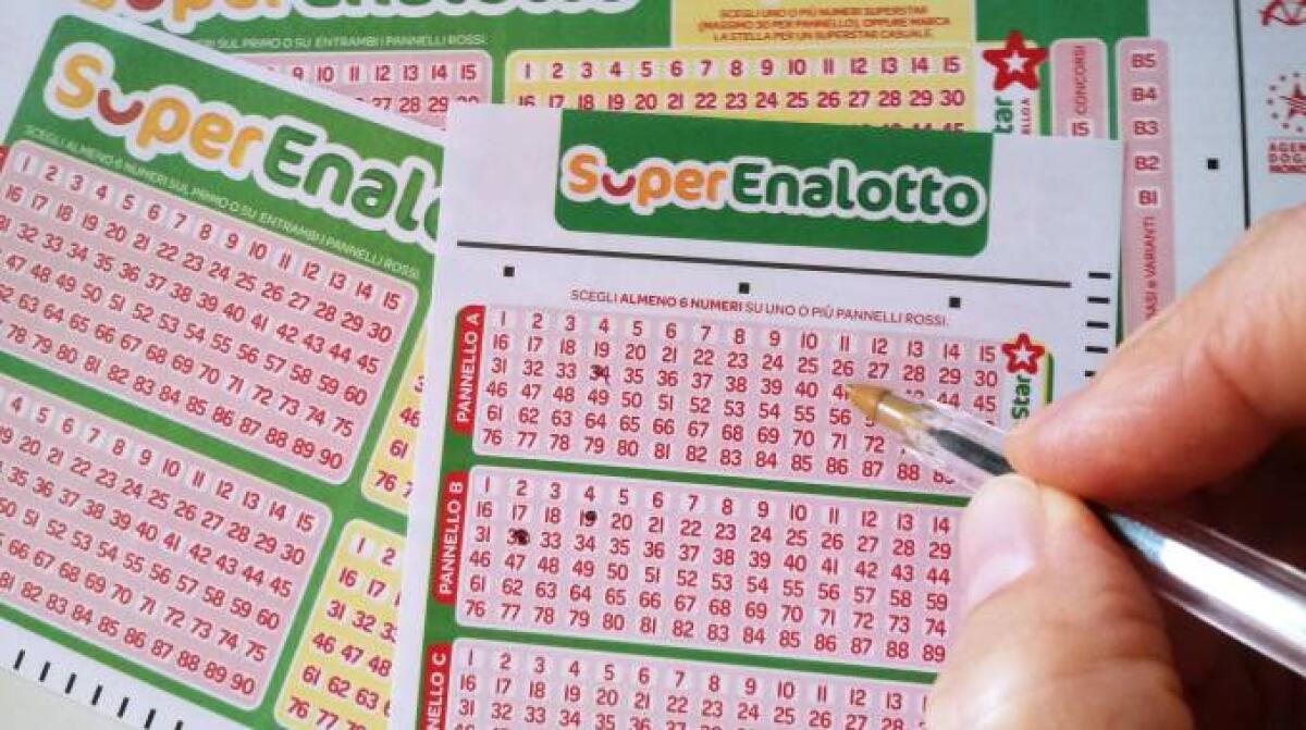 SUPERENALOTTO: VINTO IL ‘6’ DA RECORD DA 371 MILIONI DI EURO - 