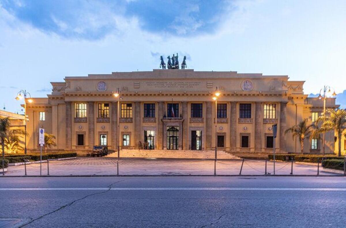 MESSINA, UOMO DIVENTA DONNA ALL’ANAGRAFE SENZA DOVER FARE INTERVENTO - 