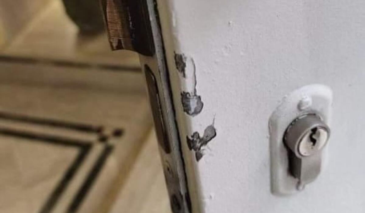 PATERNO’, TENTATO FURTO IN UN NEGOZIO LA PROTESTA DEL PROPRIETARIO: “NESSUN CONTROLLO” - 