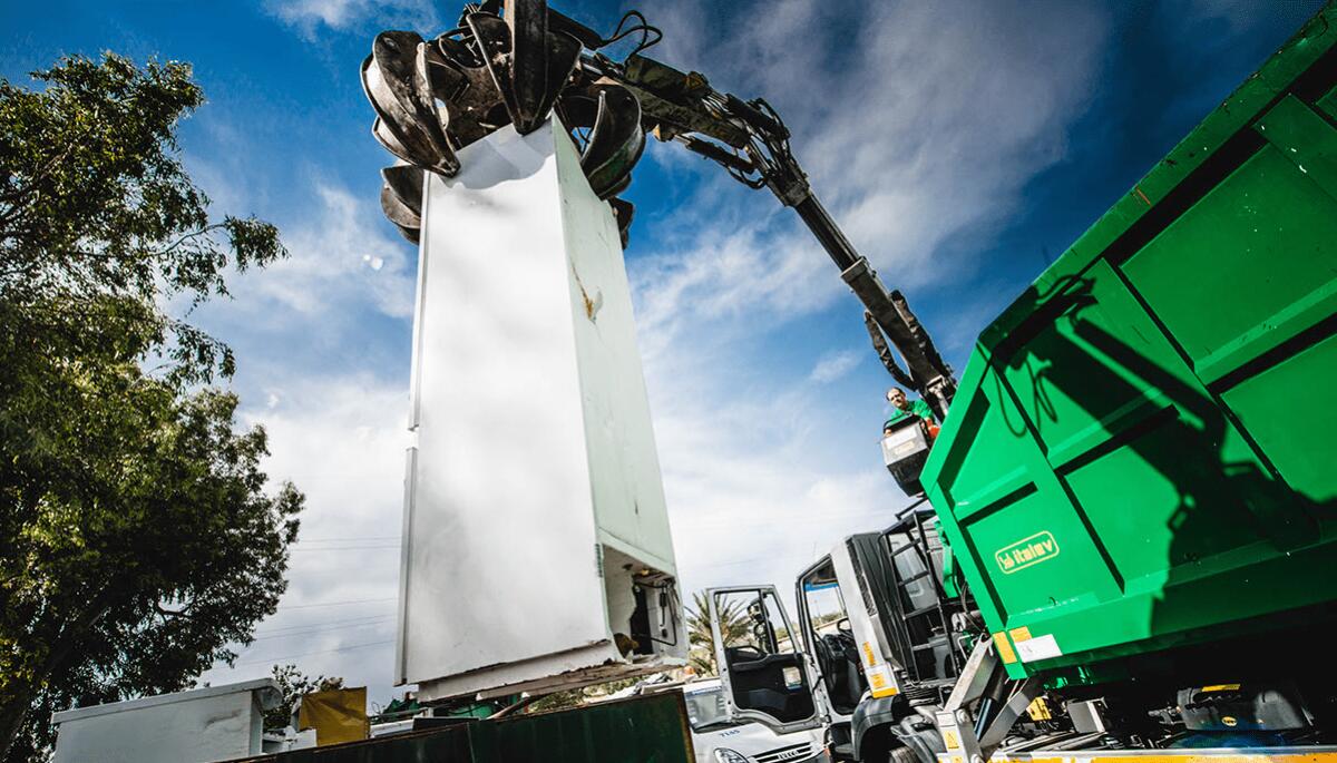 ATTACCO HACKER AI SERVER DELLA DUSTY POSSIBILI PROBLEMATICHE SU RITIRI INGOMBRANTI E NUMERI VERDI - 