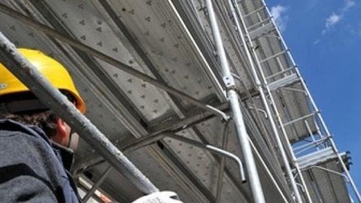 CATANIA, MURATORE SU UN PONTEGGIO NON IDONEO: DENUNCIATI RESPONSABILE DELL’IMPRESA E AMMINISTRATORE DEL CONDOMINIO - 