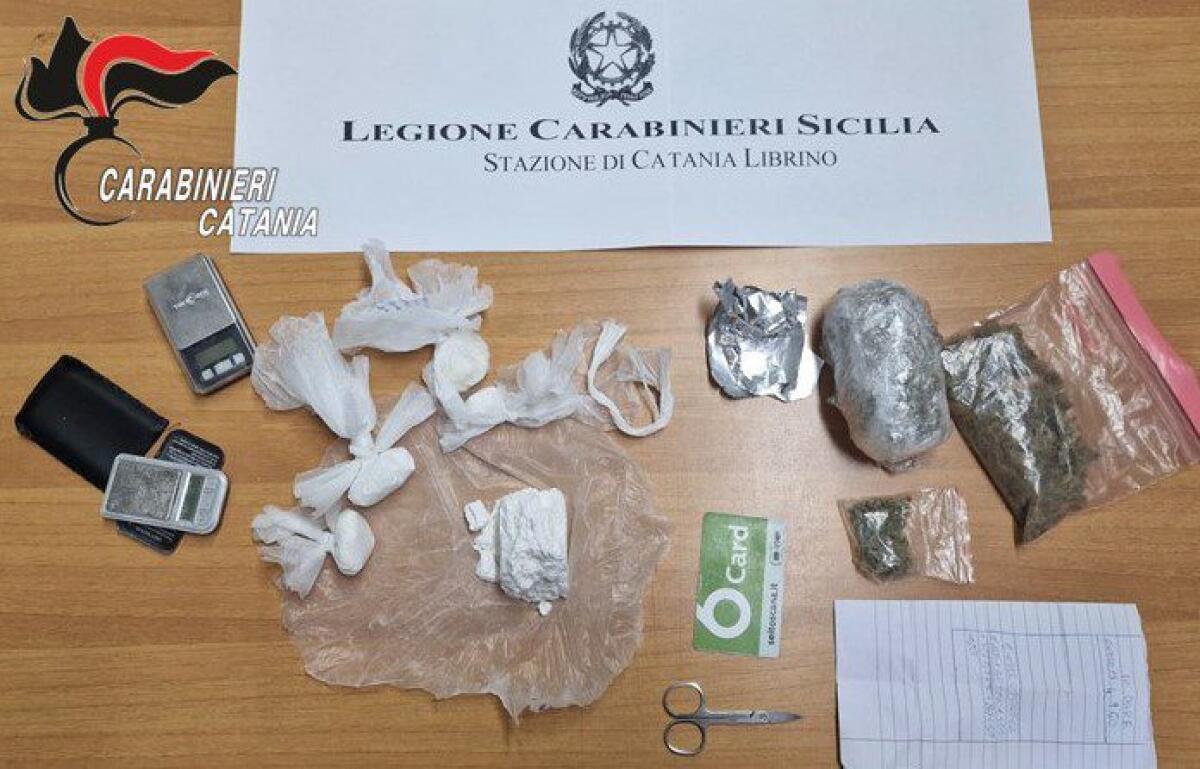 CATANIA: LIBRINO ARRESTATO 35ENNE CON ASSORTIMENTO DI DROGA NELL'ARMADIO - 