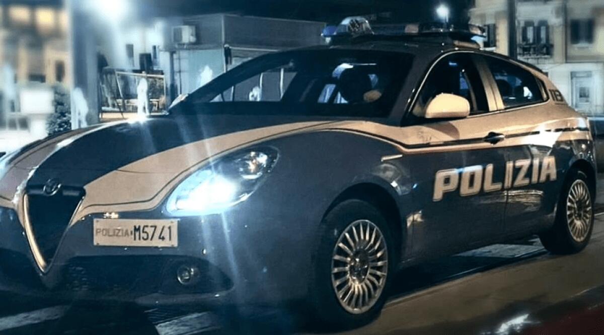 RUBANO TRE MOTO E LE CARICANO SU UN FURGONE, CHE ERA STATO RUBATO A PATERNO'. DUE ARRESTI - 