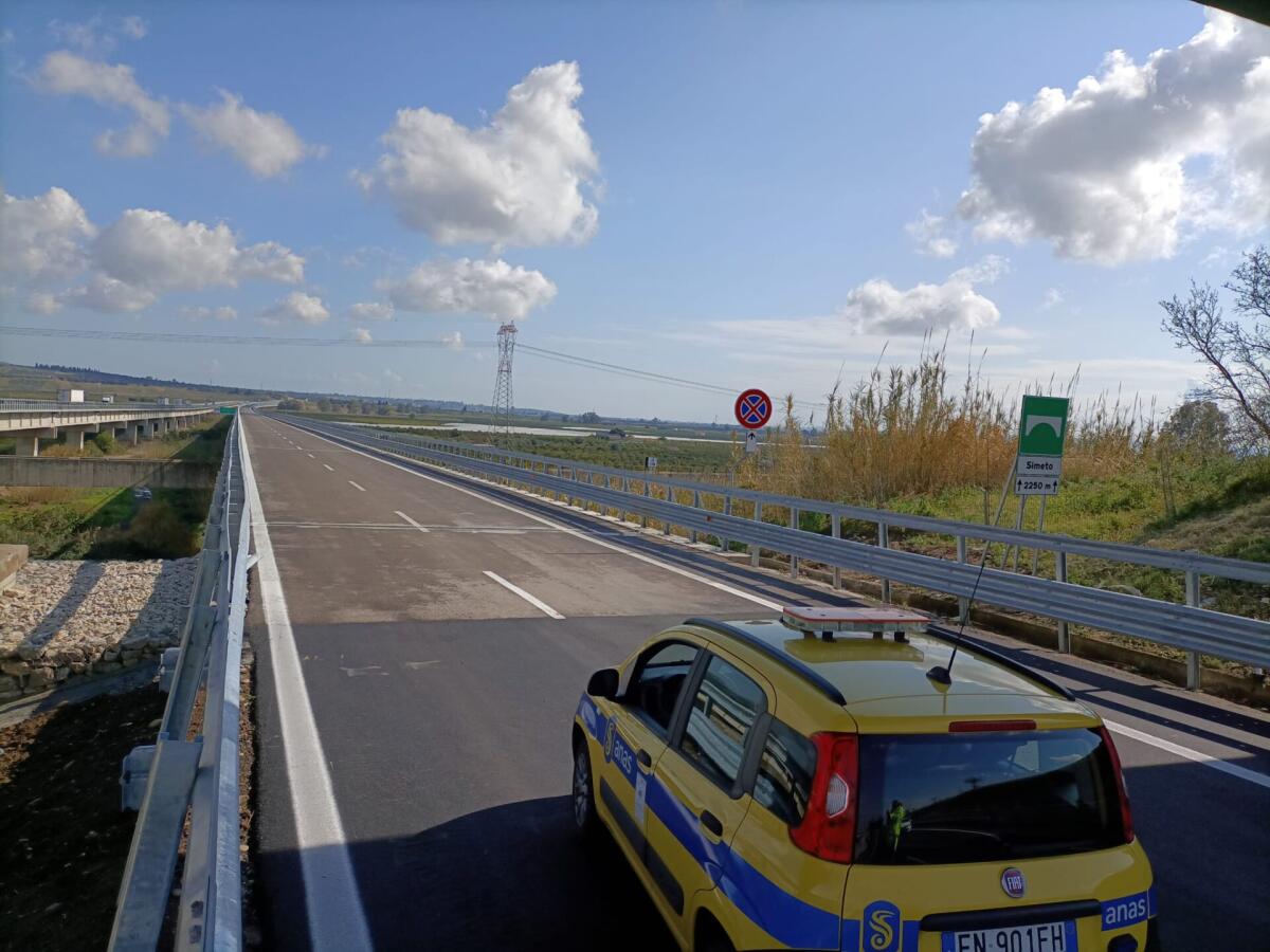 AUTOSTRADA PA-CT, ANAS: ULTIMATI LAVORI VIADOTTO SIMETO - 