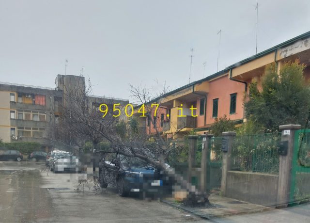 LA SICILIA È NEL VORTICE DEL CICLONE HELIOS, FORTE VENTO E DANNI PURE A PATERNO'