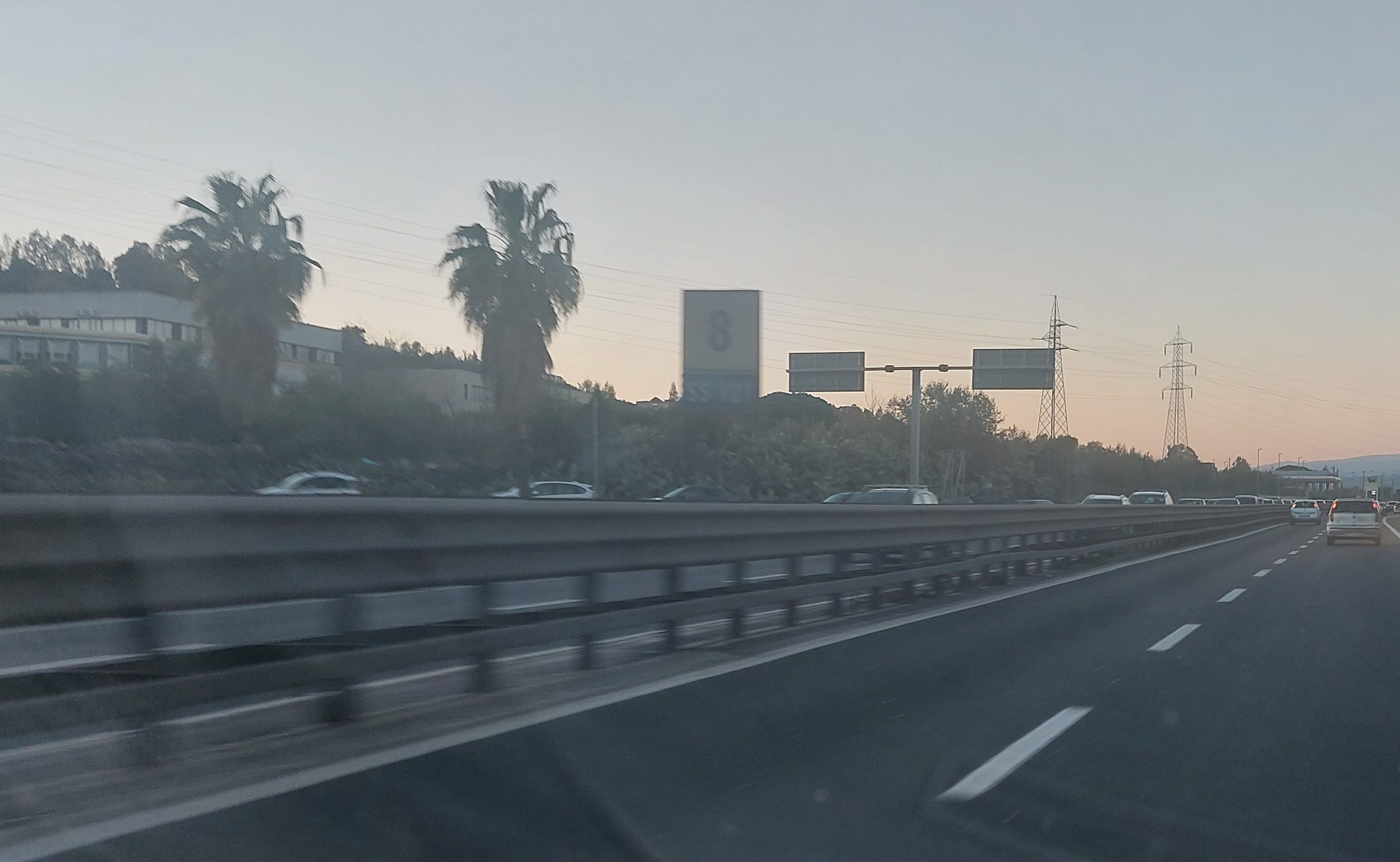 LUNGHE CODE SULLA SS121, È L’EFFETTO DEL CARNEVALE DI MISTERBIANCO.