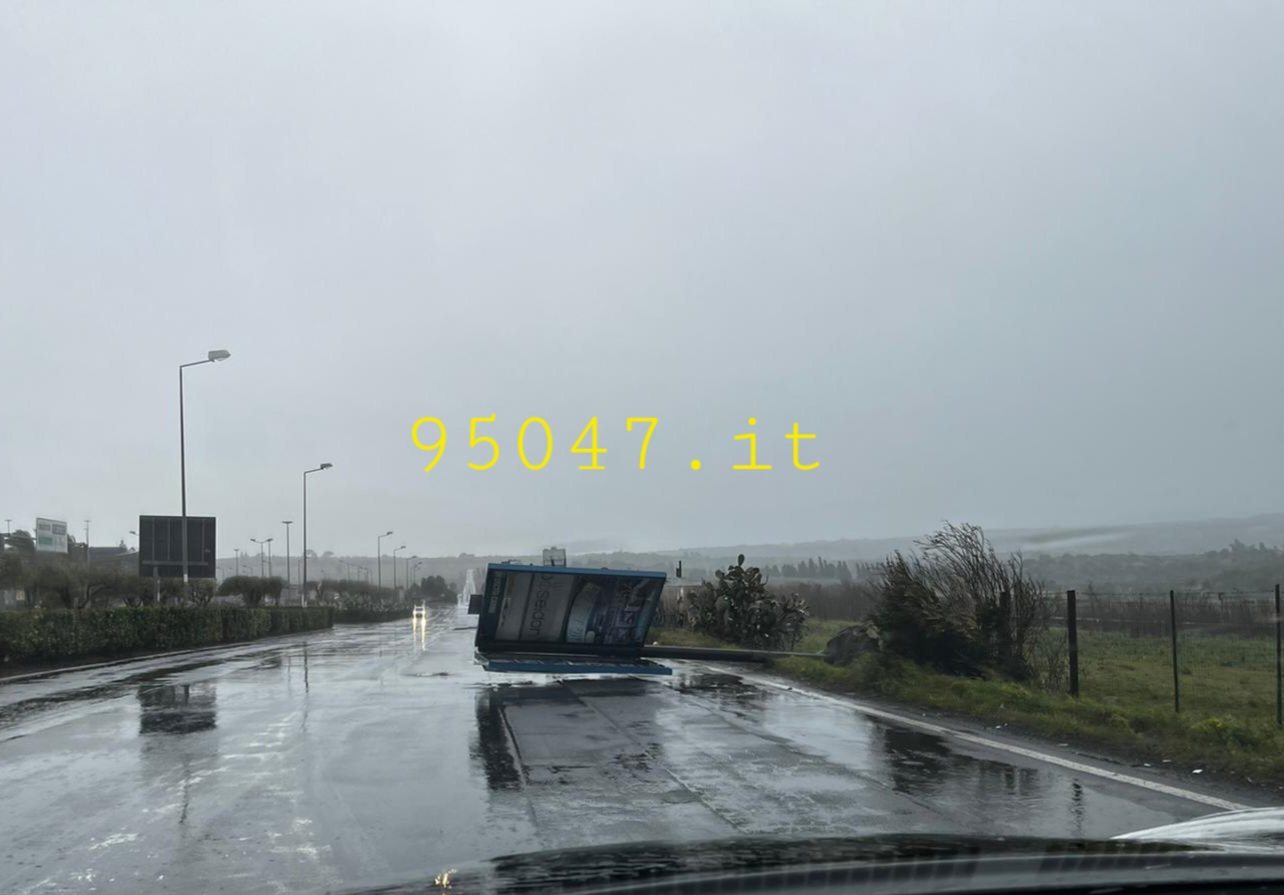 Maltempo: nubifragi e vento, le vostre foto inviate a 95047.it